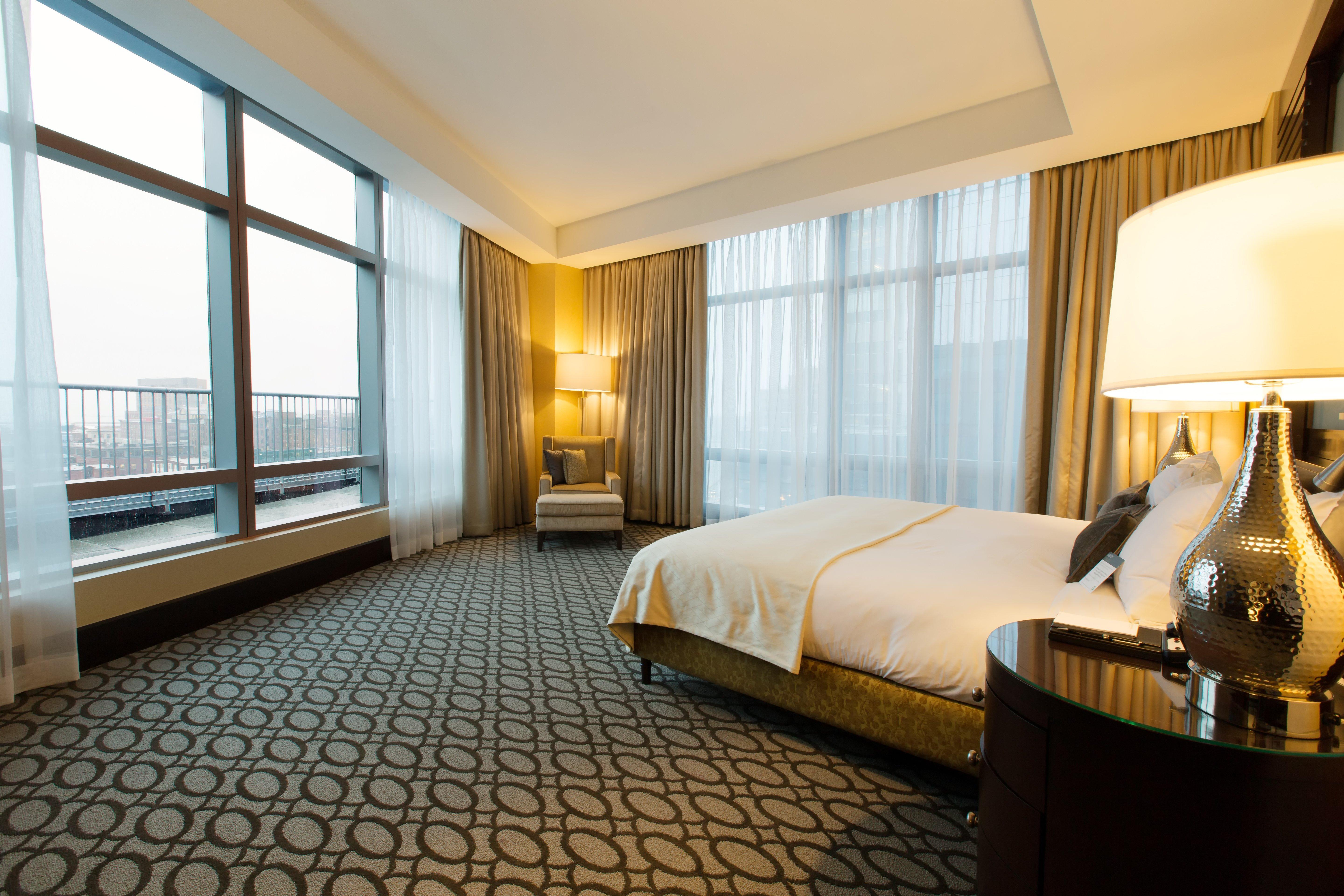 インターコンチネンタル ボストン エクステリア 写真 A bedroom at the hotel