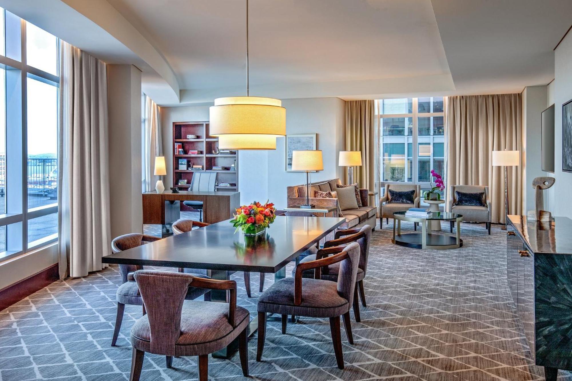インターコンチネンタル ボストン エクステリア 写真 A suite at the Westin